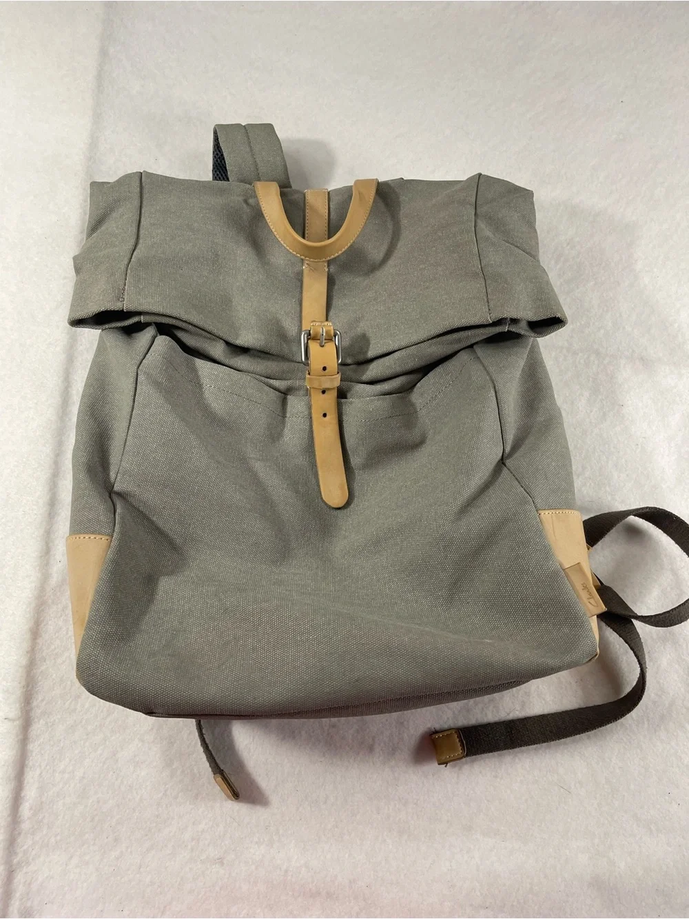 Clarks Gray Canvas Roll Top Backpack Laptop Travel Daypack Faux Leather Trim